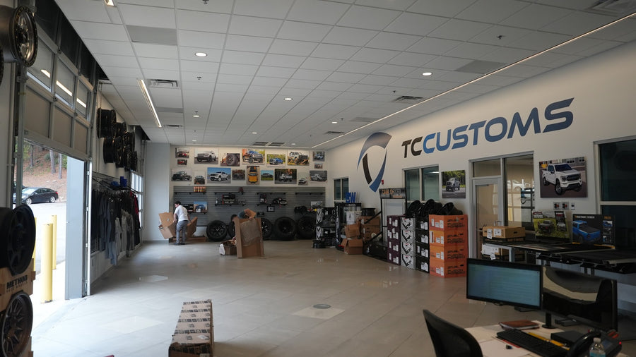 Service bays at TCcustoms Bessemer
