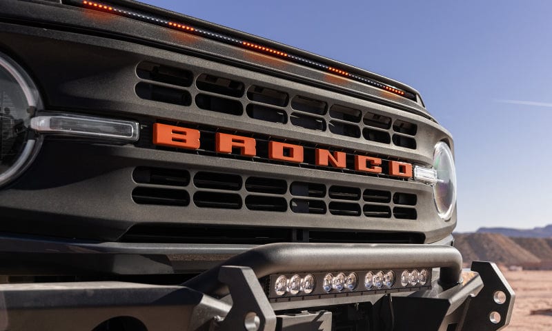 AVS 2021-2023 Ford Bronco Low Profile Aeroskin Lightshield Pro - Black