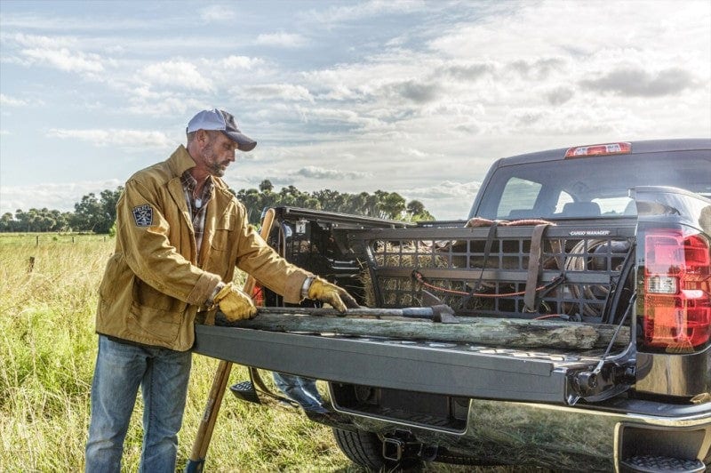Roll-N-Lock 15-20 Ford F-150 SB 77-3/8in Cargo Manager