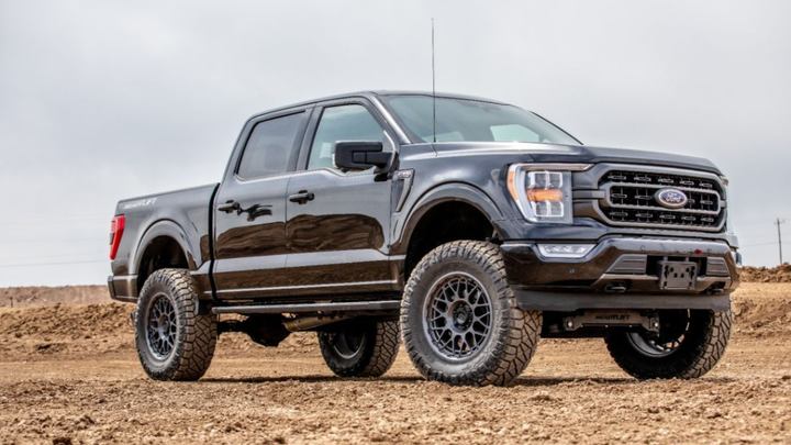 Ready Lift - 6IN LIFT KIT W/ FALCON 1.1 MONOTUBE SHOCKS -  2021-2023 FORD F150