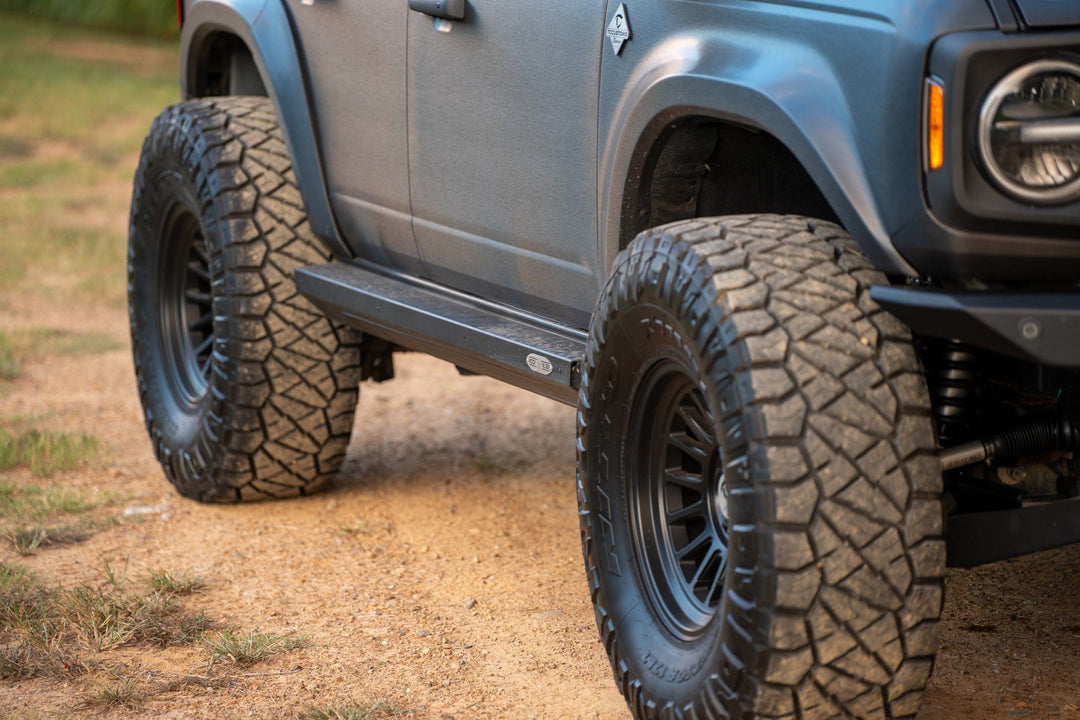 Power Deployable Steps - Rock Sliders - 2021-2023 Ford Bronco 2-door and 4-door
