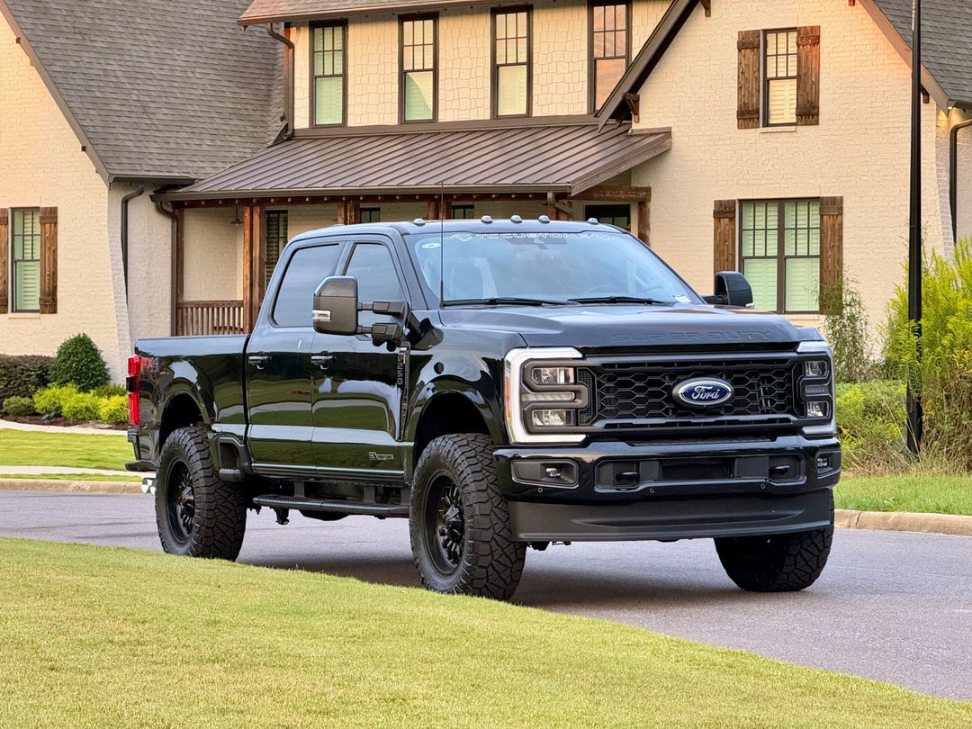 ReadyLift - 2.5" Leveling Kit w/ Track Bar Relocation Bracket - Ford Superduty 2017-2025