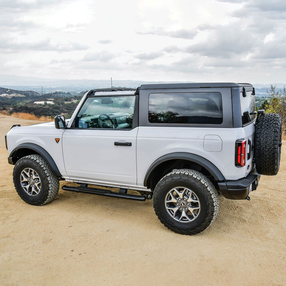 WESTIN - PRO TRAXX 4 Oval Nerf Bars - 2021-2024 BRONCO 2DOOR