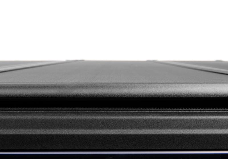UnderCover 17-22 Ford Super Duty 6.75ft Triad Bed Cover