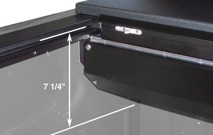 2017-22 F-250 F-350 Roll-N-Lock Locking Retractable M-Series Truck Bed Cover for 6.8 Ft. Bed