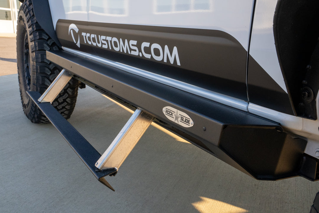 Power Deployable Steps - Rock Sliders - 2021-2023 Ford Bronco 2-door and 4-door