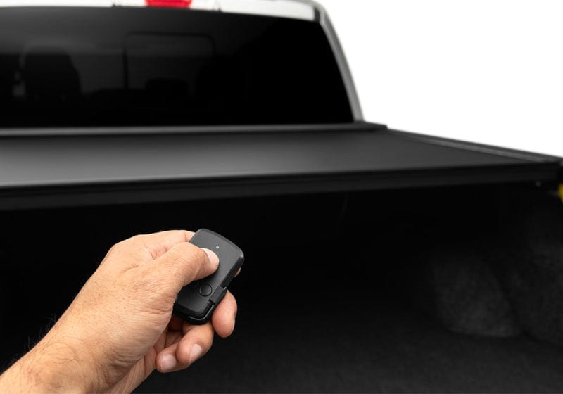 Roll-N-Lock 2021-2023 Ford F-150 67.1in E-Series Retractable Tonneau Cover