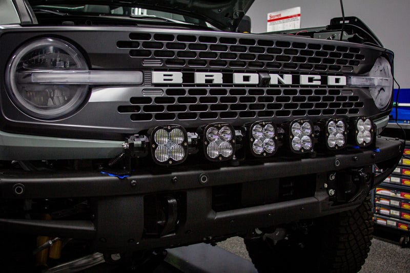 Baja Designs 2021-2023 Ford Bronco 6 XL Linkable Light Bar Kit Plastic Bumper Mount w/Upfitter