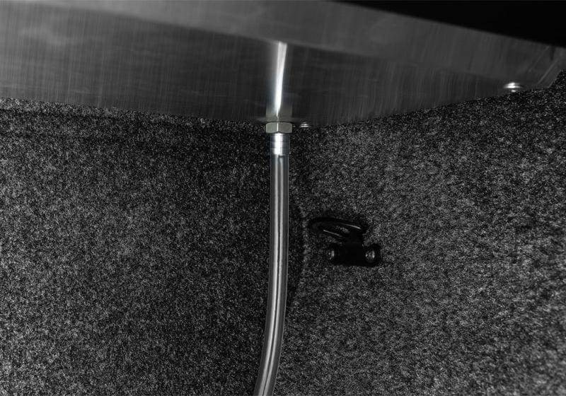 Roll-N-Lock 2021-2023 Ford F-150 67.1in E-Series Retractable Tonneau Cover