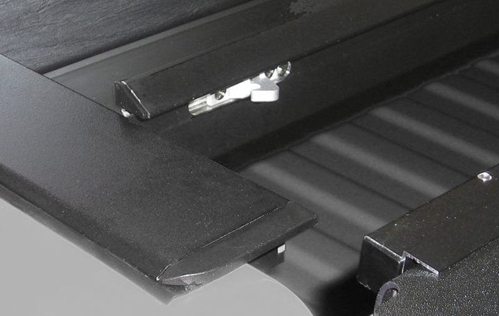 Roll-N-Lock 2019-2023 Ford Ranger 61in M-Series Retractable Tonneau Cover