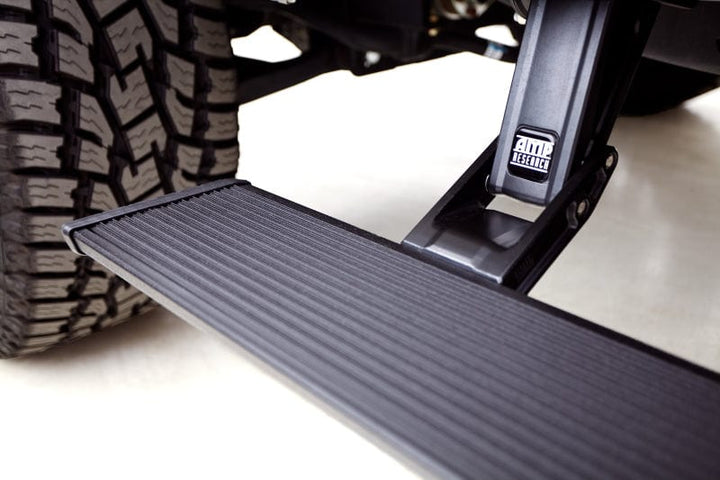 AMP Research 2021-2023 Ford F-150 PowerStep Xtreme - Black