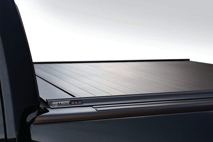 Retrax 2021-2023 F-150 Super Crew/Super & Reg Cab 6.5ft Bed w/ Stake Pocket (Alum Cover) RetraxPRO MX